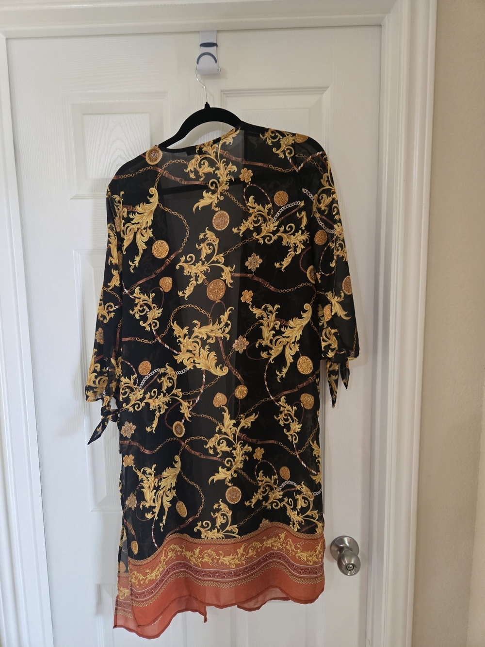Black & Gold Baroque Print Kimono Blouse with Rust Border - Picture 5 of 7